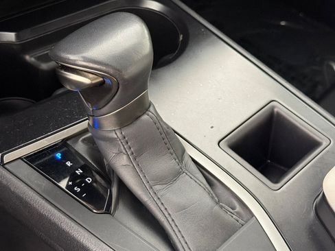 Used 2023 Lexus UX 250h FWD w/ Accessory Package (Z2) image 20