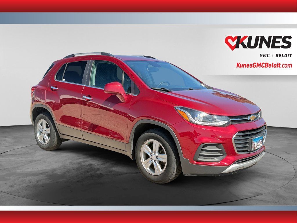 Used 2019 Chevrolet Trax LT w/ LT Convenience Package FWD image 1