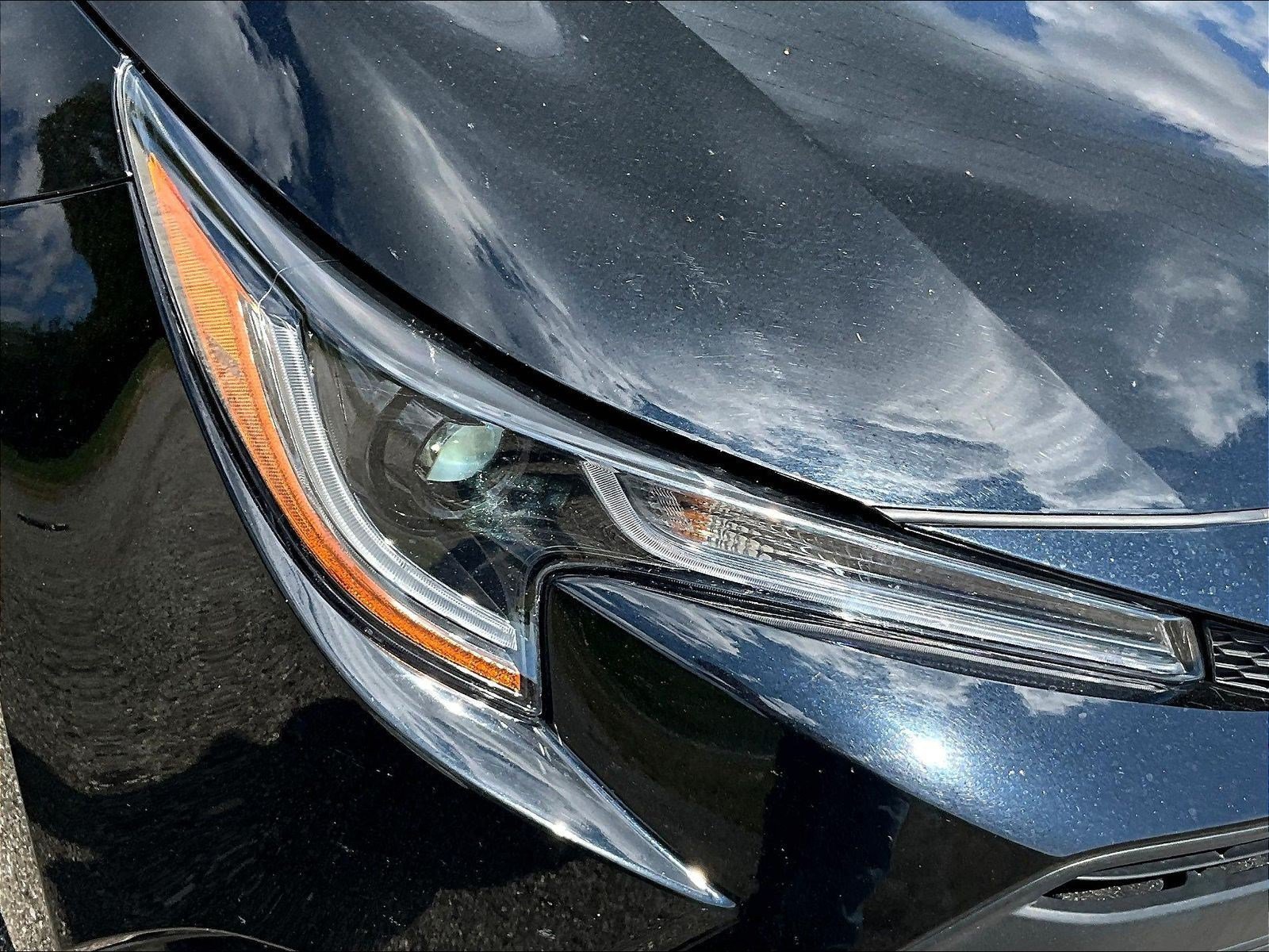 Used 2025 Toyota Corolla LE FWD image 32