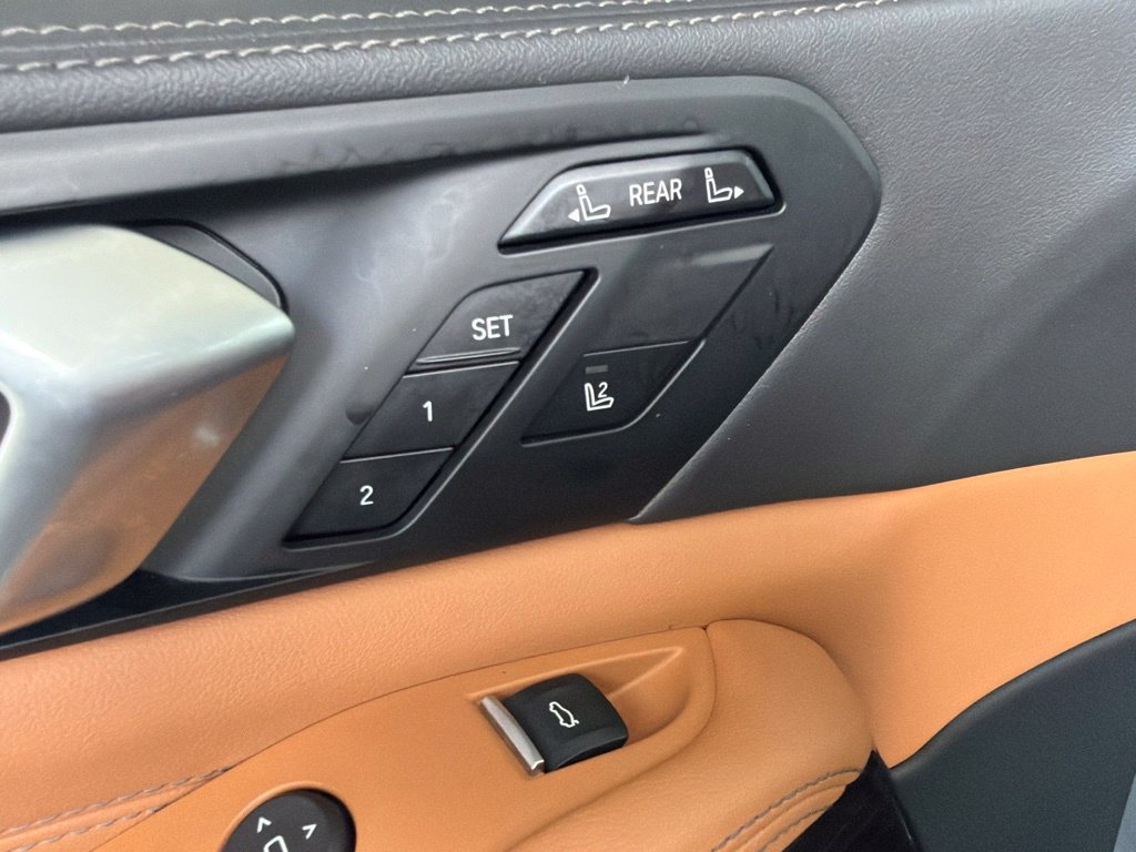 Used 2026 BMW X7 xDrive40i AWD/4WD image 63
