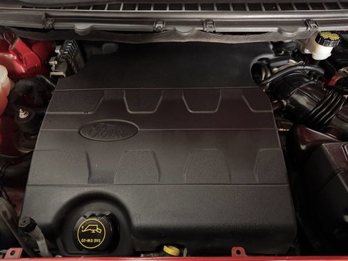 Used 2017 Ford Edge Titanium w/ Equipment Group 301A image 35