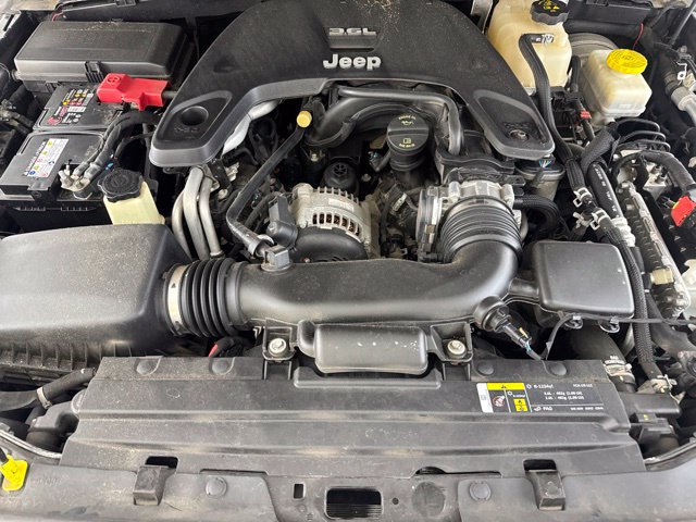 Used 2018 Jeep Wrangler Unlimited Rubicon AWD/4WD image 19