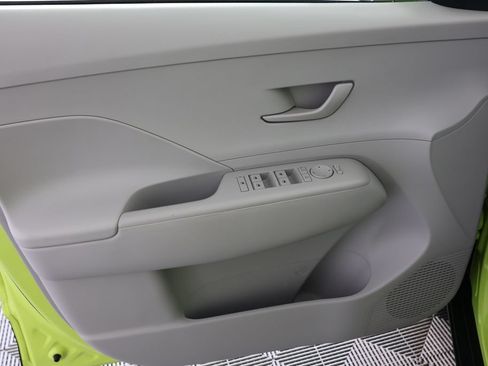 Used 2024 Hyundai Kona SEL AWD/4WD image 23