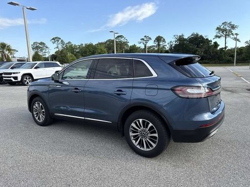 Used 2019 Lincoln Nautilus Select FWD image 5