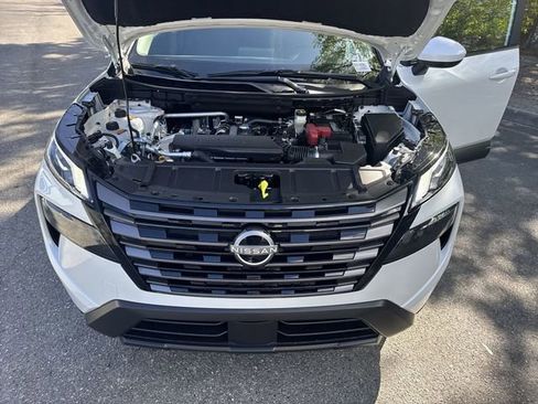 New 2026 Nissan Rogue SV FWD image 30