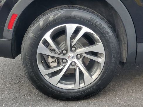 Used 2023 Buick Envision Essence image 6