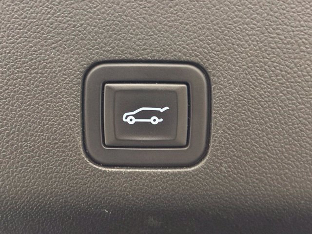 Used 2023 Chevrolet Suburban High Country w/ Advanced Technology Package AWD/4WD image 45