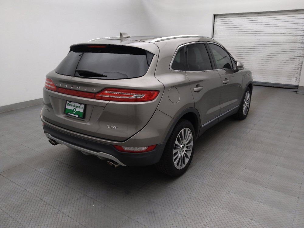 Used 2017 Lincoln MKC Reserve FWD image 9