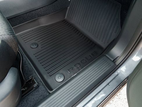 New 2026 Nissan Rogue SV w/ Cold Weather Package image 29