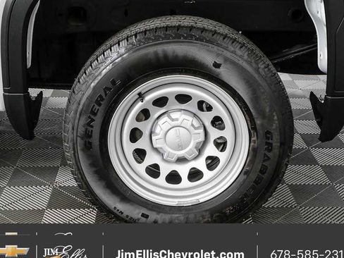 Used 2024 GMC Sierra 1500 Pro w/ Pro Value Package image 31