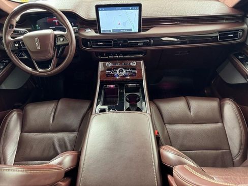 Used 2022 Lincoln Aviator Black Label w/ Dynamic Handling Package image 14