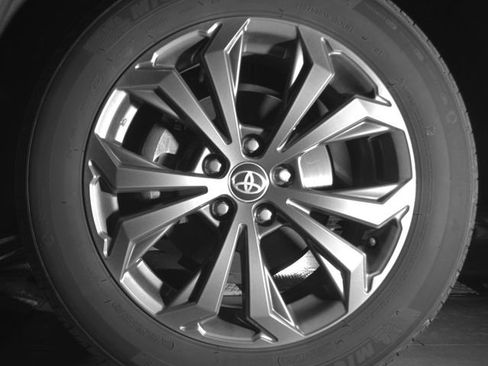 Used 2024 Toyota RAV4 XLE Premium w/ Weather Package AWD/4WD image 9