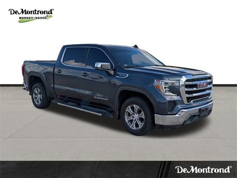 Used 2020 GMC Sierra 1500 SLE w/ SLE Value Package image 4