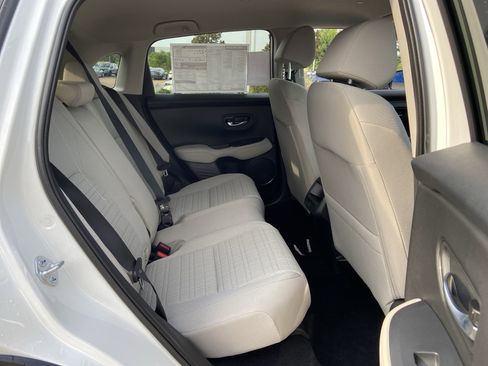 New 2027 Honda HR-V LX image 18