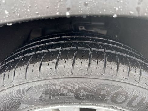 Used 2023 Mitsubishi Outlander ES image 30