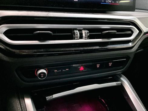 Used 2024 BMW 430i 430i w/ M Sport Package image 34