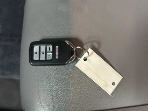 Used 2020 Honda Pilot EX-L image 24