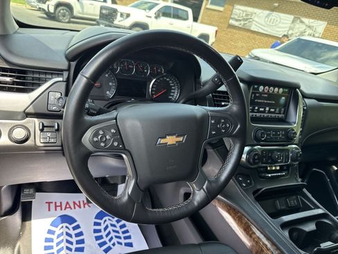Used 2016 Chevrolet Suburban LTZ AWD/4WD image 15