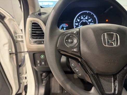 Used 2022 Honda HR-V EX image 20