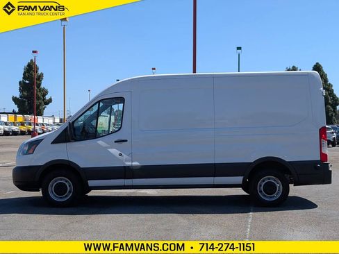 Used 2018 Ford Transit 150 148 Medium Roof RWD image 4