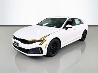 New 2026 Kia K5 LXS FWD video 3
