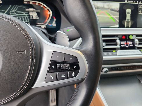 Used 2023 BMW X6 xDrive40i w/ M Sport Package image 21