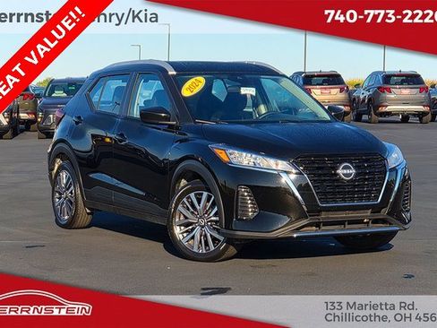 Used 2024 Nissan Kicks SV image 1