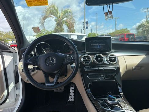 Used 2018 Mercedes-Benz C 300 Sedan image 14
