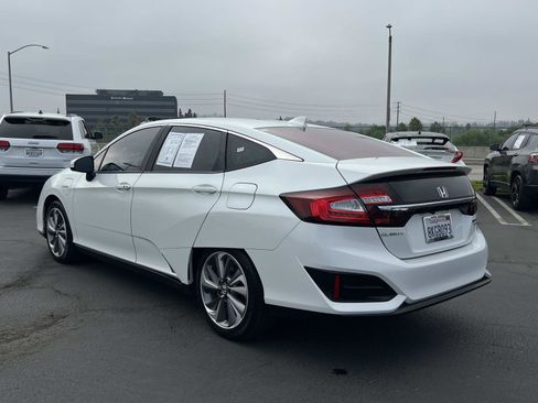 Certified 2019 Honda Clarity Touring image 23