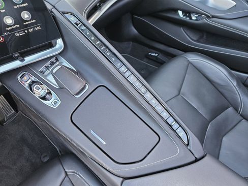 Used 2023 Chevrolet Corvette 2LT w/ Z51 Performance Package image 18