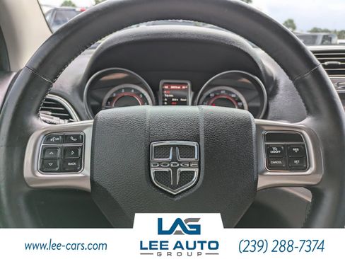 Used 2017 Dodge Journey Crossroad FWD image 22