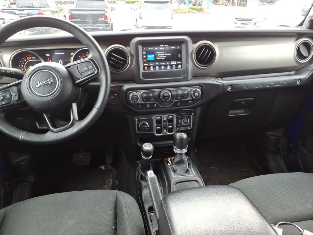 Used 2018 Jeep Wrangler Unlimited Sport S AWD/4WD image 10
