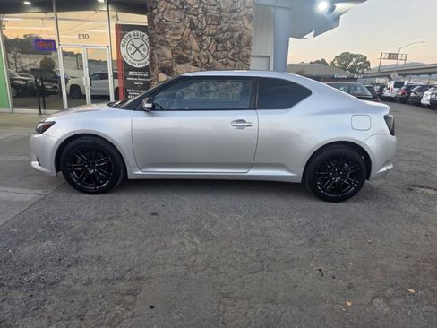 Used 2012 Scion tC image 8