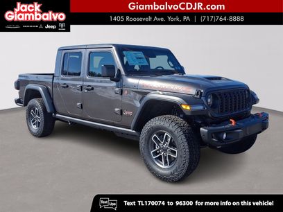 New 2026 Jeep Gladiator Mojave w/ Steel Bumper Group