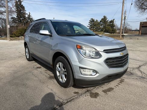 Used 2016 Chevrolet Equinox LT w/ Convenience Package AWD/4WD image 3
