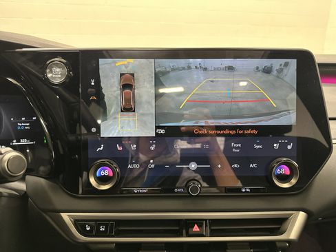 Certified 2025 Lexus RX 350 AWD image 25