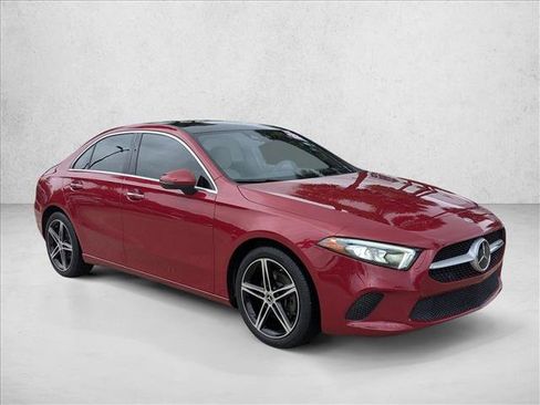 Used 2022 Mercedes-Benz A 220 A 220 image 3