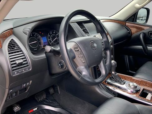 Used 2019 Nissan Armada SL w/ Premium Package AWD/4WD image 17