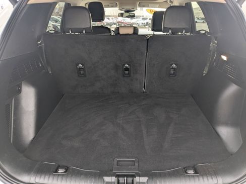 Used 2020 Ford Escape Titanium w/ Titanium Premium Package 2.0 image 18