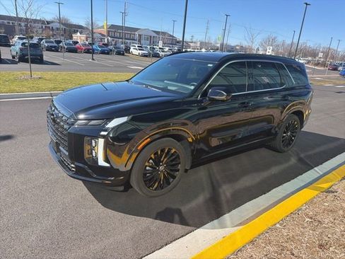 Used 2024 Hyundai Palisade Calligraphy image 6