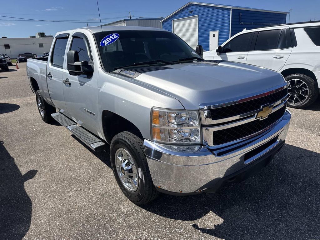 Used 2012 Chevrolet Silverado 2500 W/T AWD/4WD image 4