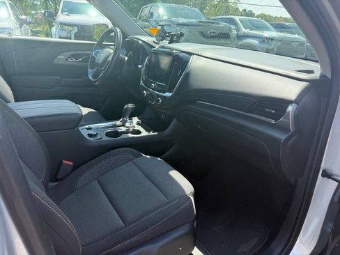Used 2020 Chevrolet Traverse LT AWD/4WD image 16