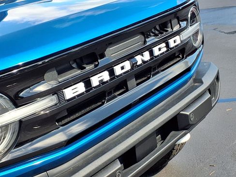 Used 2023 Ford Bronco Outer Banks AWD/4WD image 32