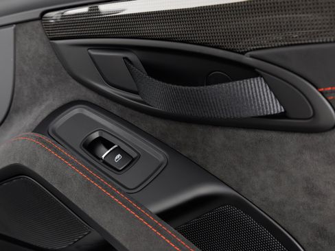 Used 2018 Porsche 911 GT2 RS RWD image 44