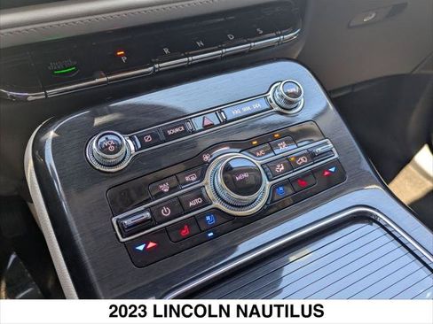 Certified 2023 Lincoln Nautilus Reserve w/ Equipment Group 201A FWD image 20
