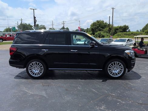 Used 2024 Ford Expedition Limited w/ Excursion Package AWD/4WD image 2