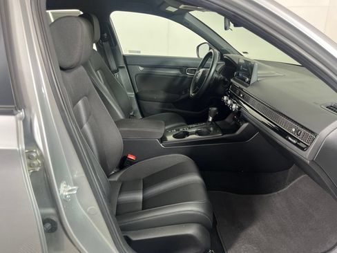Certified 2025 Honda Civic Sport image 8