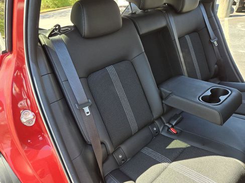 Used 2024 MAZDA CX-50 AWD 2.5 S w/ Preferred Package image 24