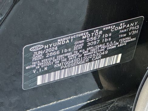 Used 2025 Genesis G80 3.5T Sport Prestige image 30