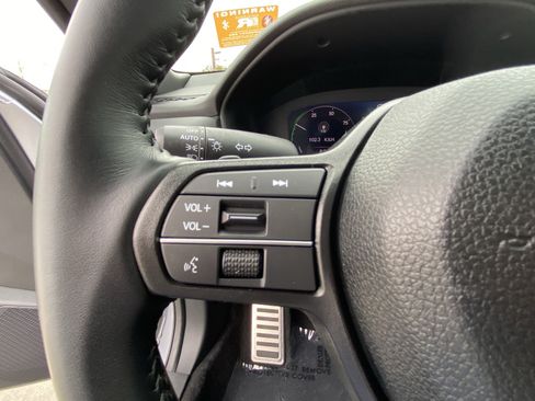 Certified 2025 Honda Accord Sport image 25